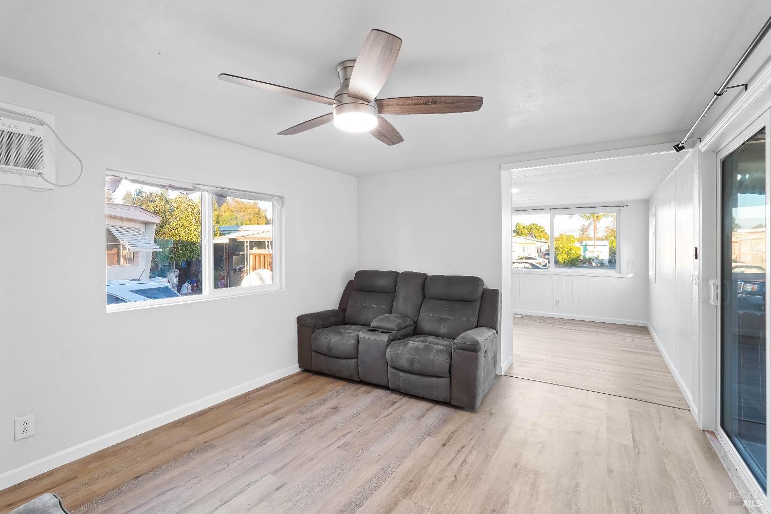 Detail Gallery Image 5 of 27 For 46 Anza Ct, Fairfield,  CA 94533 - 2 Beds | 1 Baths