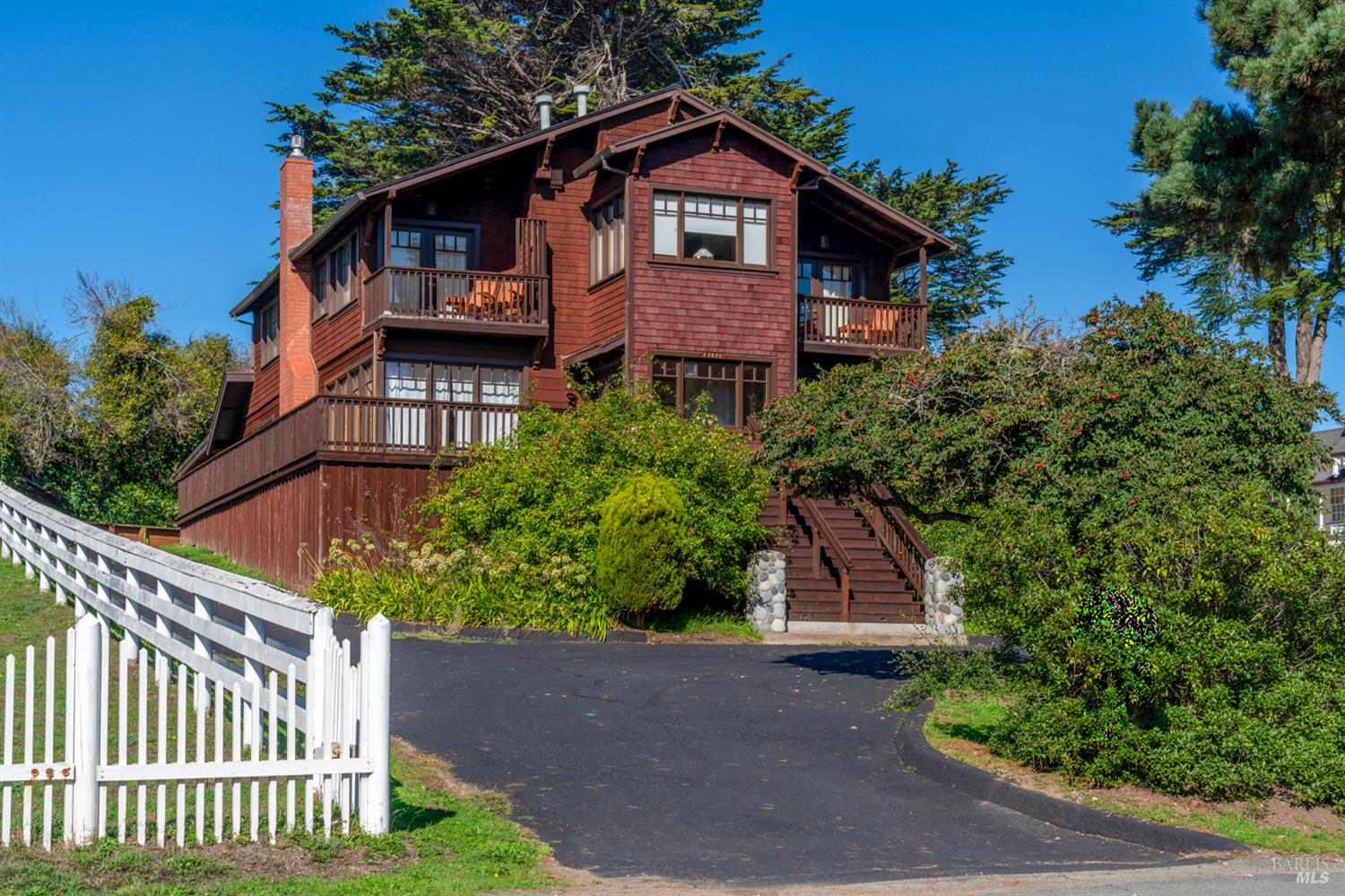 Detail Gallery Image 64 of 68 For 44920 Little Lake Rd, Mendocino,  CA 95460 - 4 Beds | 3 Baths