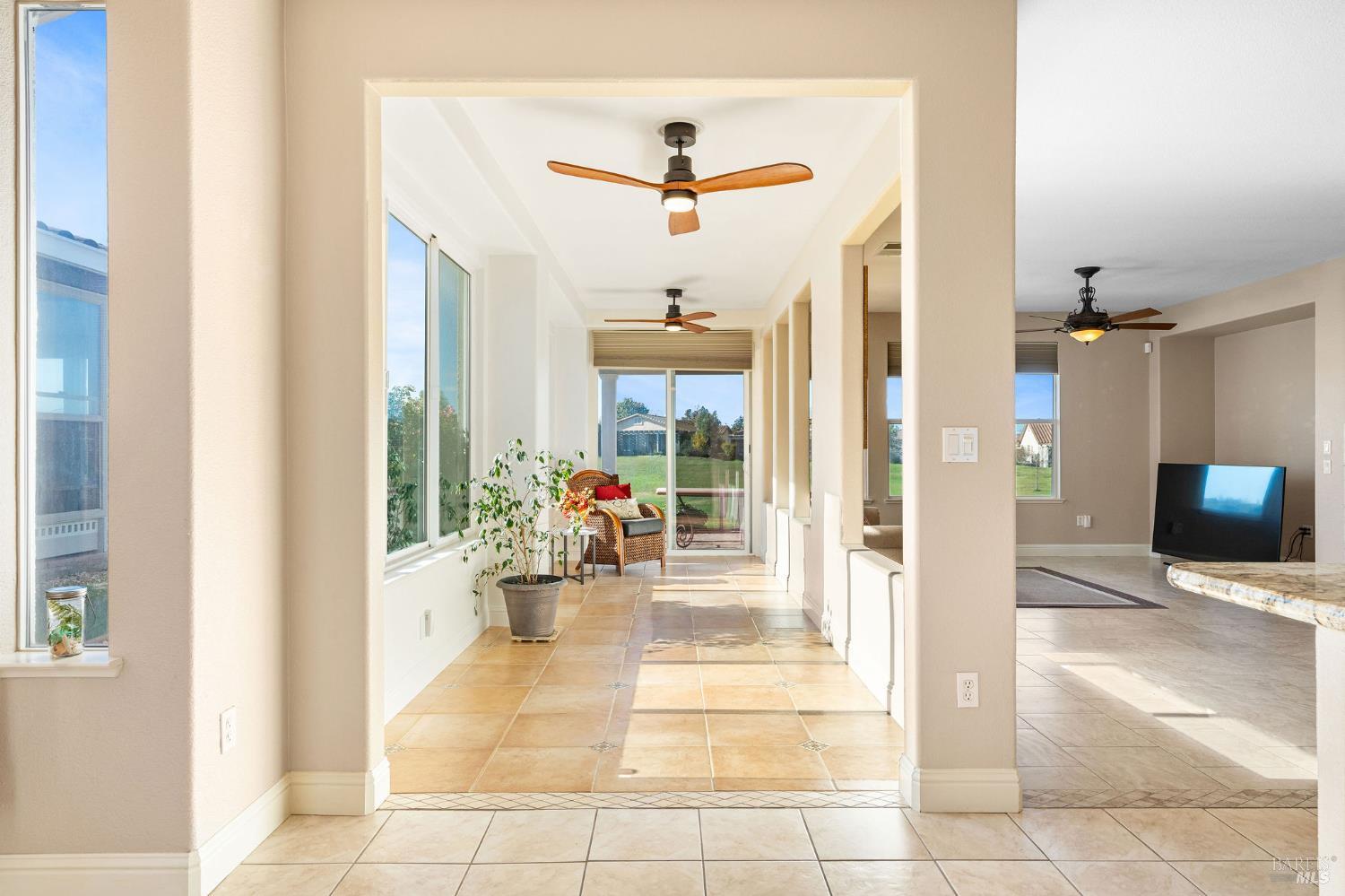 Detail Gallery Image 15 of 63 For 351 Spyglass Dr, Rio Vista,  CA 94571 - 2 Beds | 2 Baths