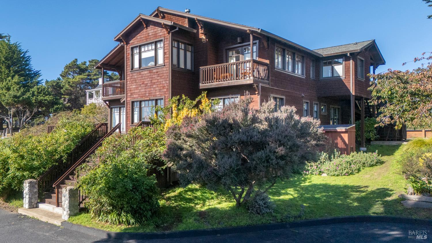 Detail Gallery Image 57 of 68 For 44920 Little Lake Rd, Mendocino,  CA 95460 - 4 Beds | 3 Baths