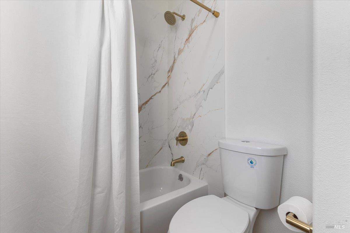 Detail Gallery Image 31 of 36 For 302 Laurel Ct, Cloverdale,  CA 95425 - 2 Beds | 2 Baths