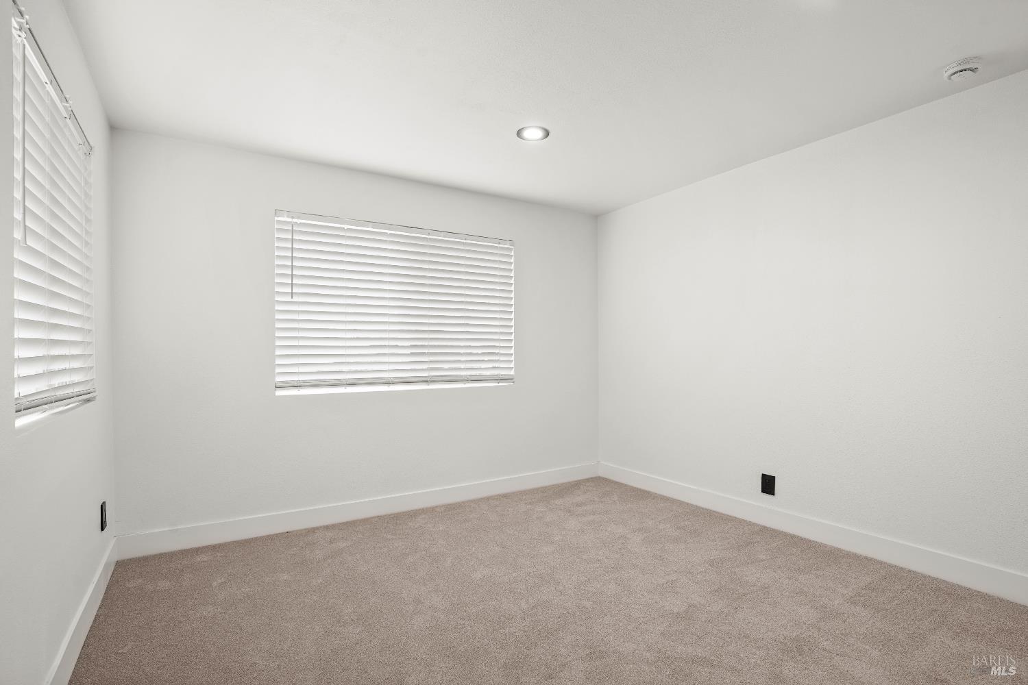 Detail Gallery Image 41 of 54 For 370 Clara St, Oakland,  CA 94603 - 5 Beds | 3 Baths