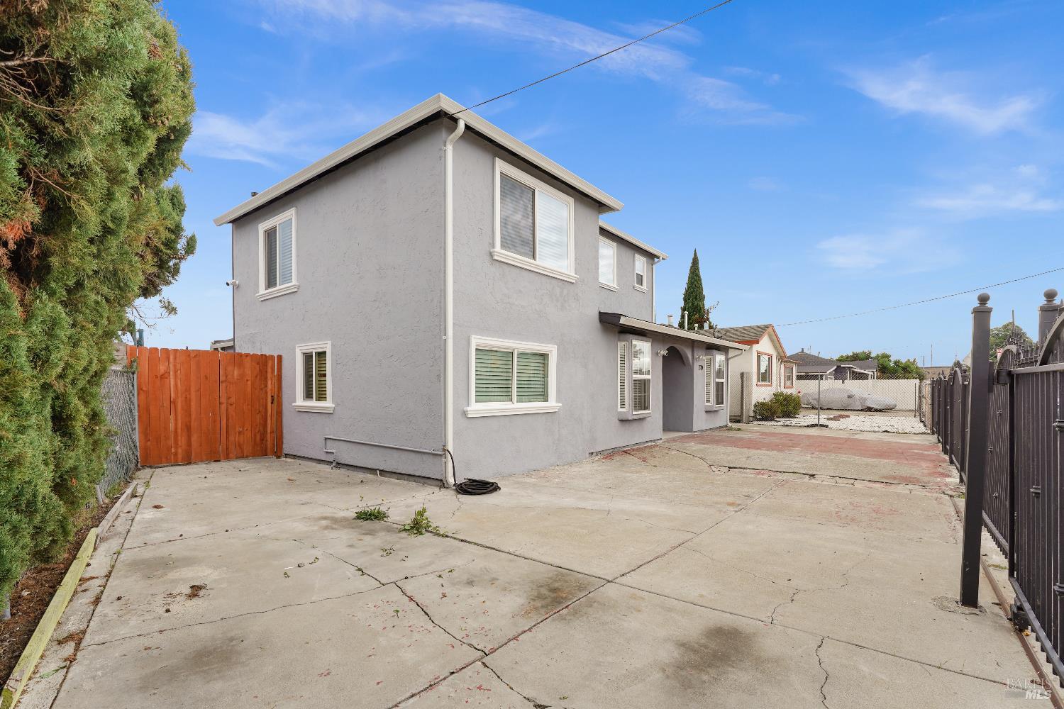 Detail Gallery Image 48 of 54 For 370 Clara St, Oakland,  CA 94603 - 5 Beds | 3 Baths