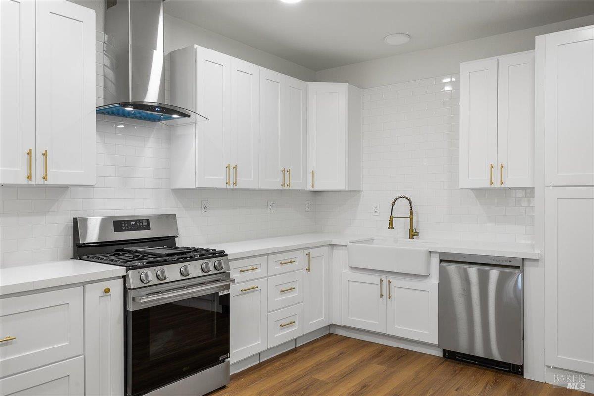 Detail Gallery Image 16 of 36 For 302 Laurel Ct, Cloverdale,  CA 95425 - 2 Beds | 2 Baths