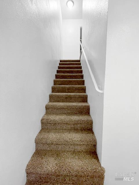 Detail Gallery Image 12 of 32 For 217 Del Luz Ct, Fairfield,  CA 94533 - 3 Beds | 1/1 Baths