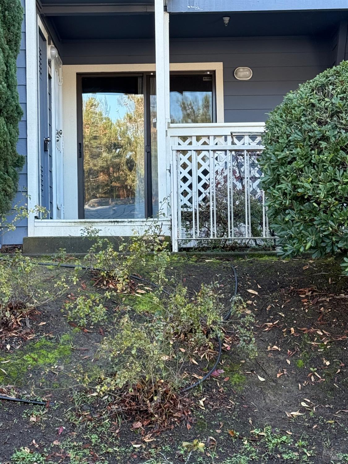 Front Image Thumbnail for BA325096998