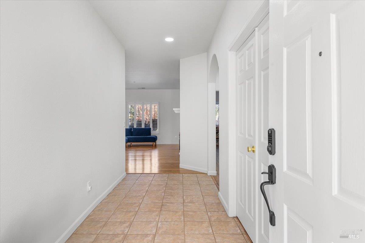 Detail Gallery Image 5 of 36 For 302 Laurel Ct, Cloverdale,  CA 95425 - 2 Beds | 2 Baths