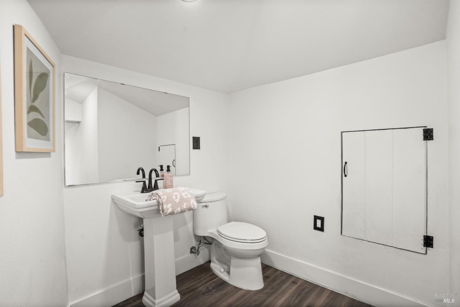 Detail Gallery Image 44 of 54 For 370 Clara St, Oakland,  CA 94603 - 5 Beds | 3 Baths