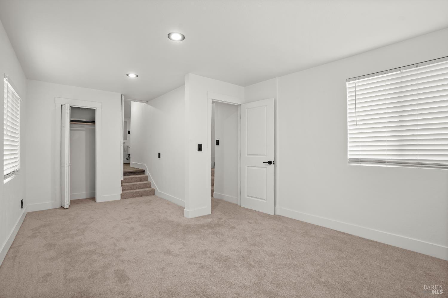 Detail Gallery Image 43 of 54 For 370 Clara St, Oakland,  CA 94603 - 5 Beds | 3 Baths