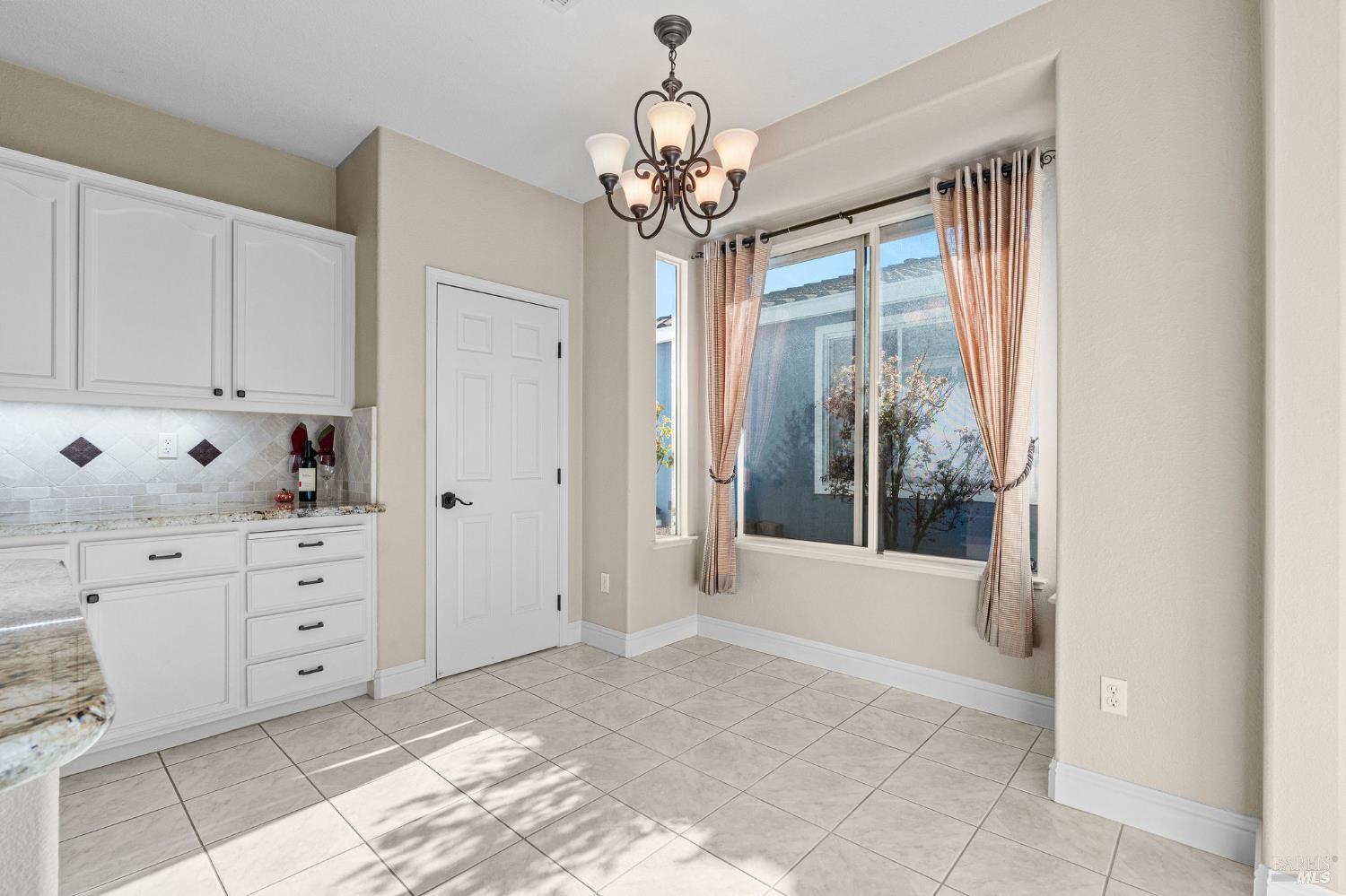 Detail Gallery Image 13 of 63 For 351 Spyglass Dr, Rio Vista,  CA 94571 - 2 Beds | 2 Baths