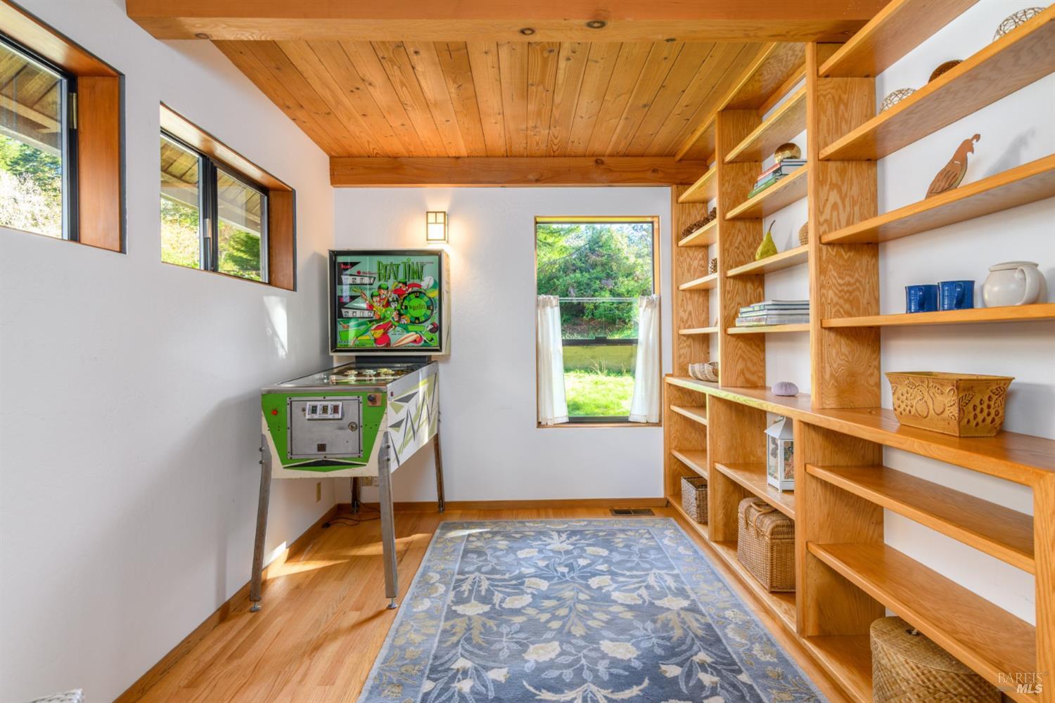 Detail Gallery Image 33 of 46 For 35402 Fly Cloud Rd, The Sea Ranch,  CA 95497 - 2 Beds | 2 Baths