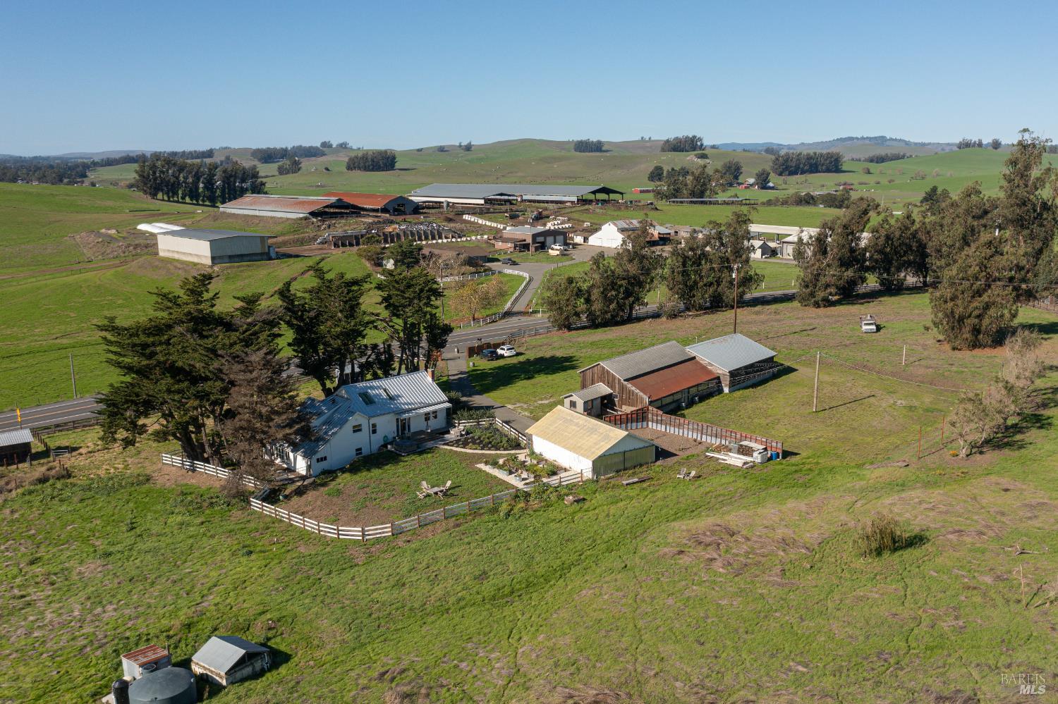 Detail Gallery Image 71 of 79 For 3150 Pepper Rd, Petaluma,  CA 94952 - 3 Beds | 3 Baths