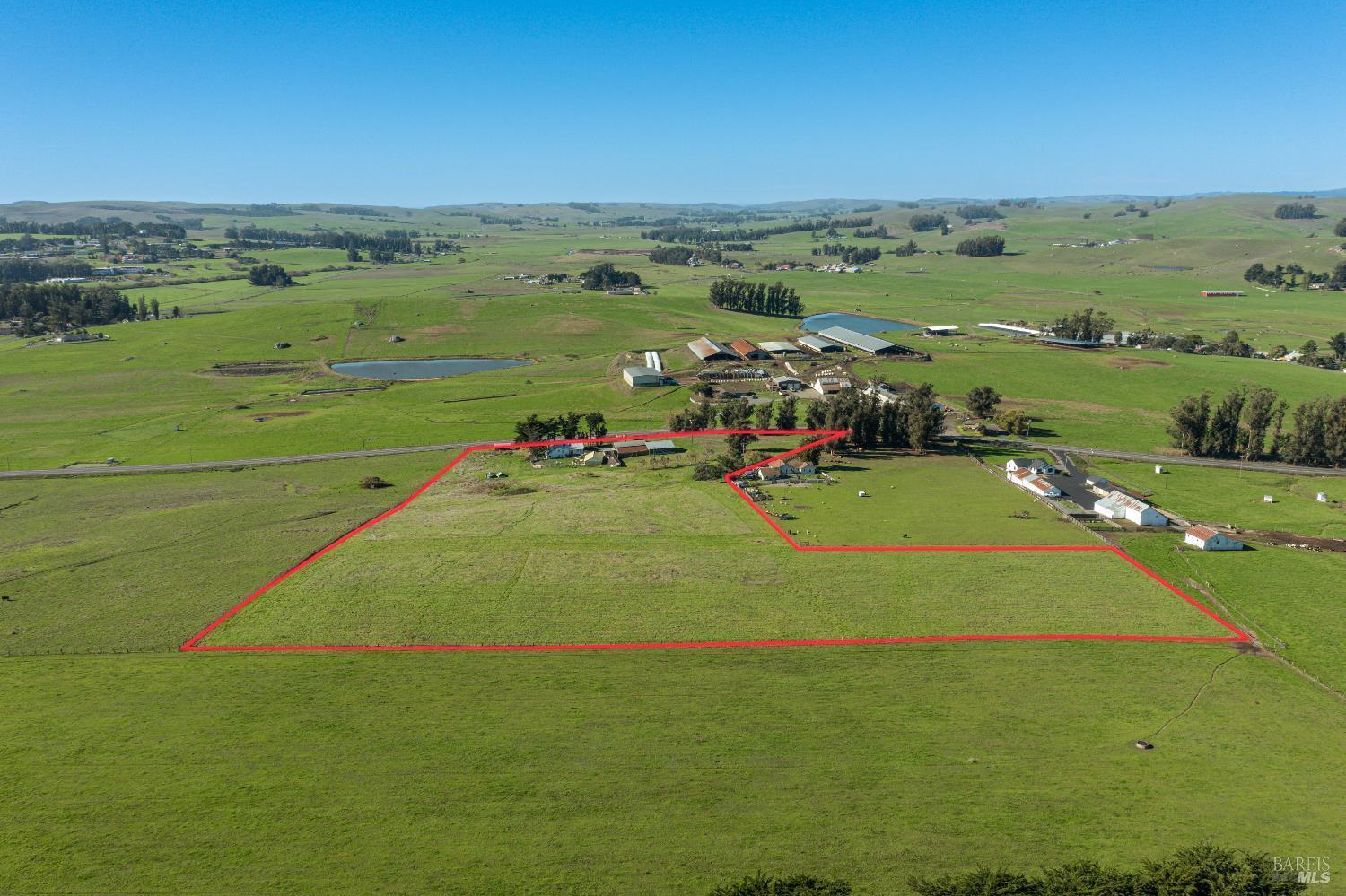 Detail Gallery Image 78 of 79 For 3150 Pepper Rd, Petaluma,  CA 94952 - 3 Beds | 3 Baths