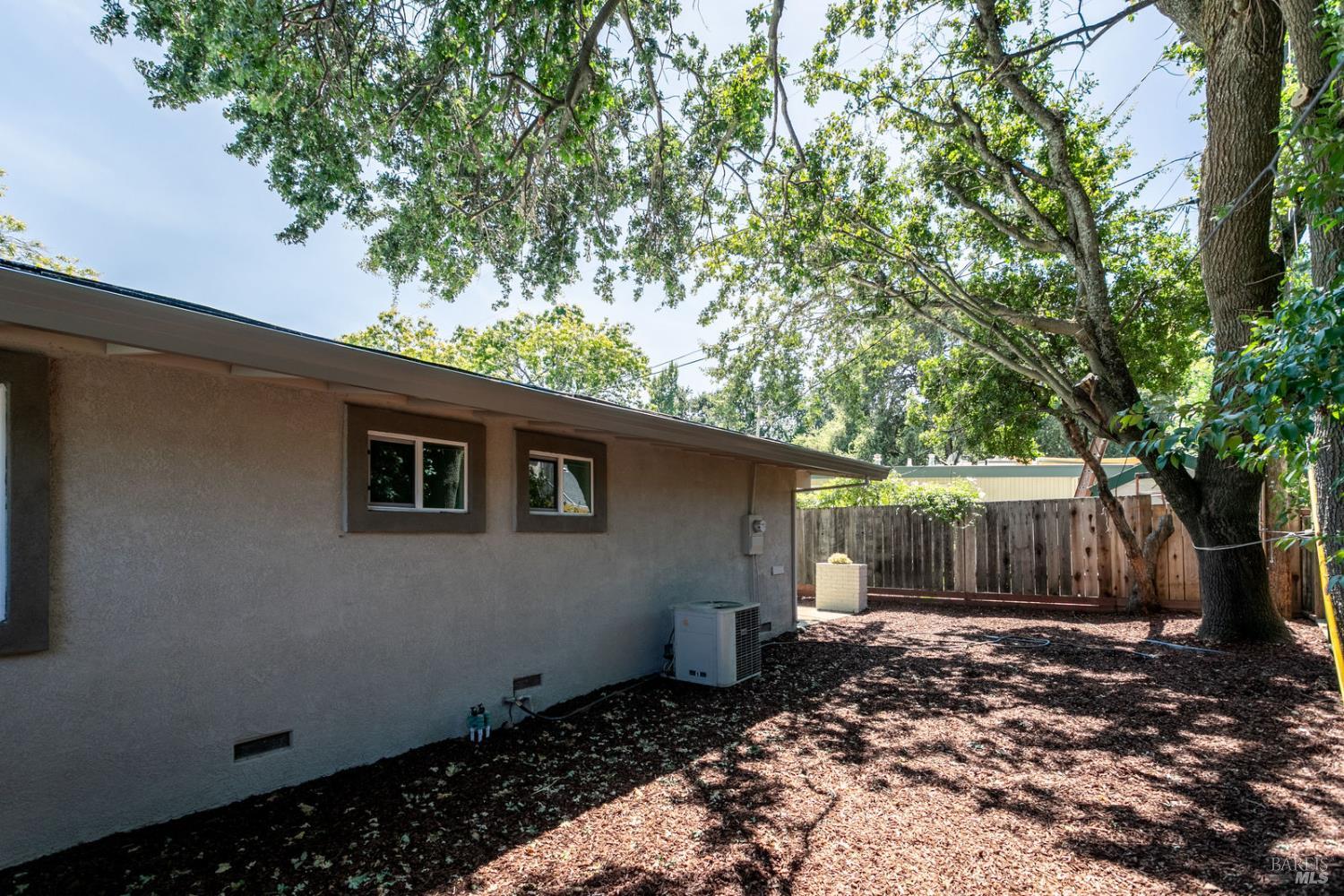 Detail Gallery Image 27 of 29 For 142 Anita Ct, Vacaville,  CA 95688 - 3 Beds | 2 Baths