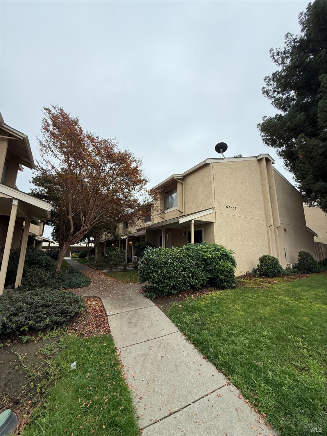 Detail Gallery Image 6 of 19 For 1941 Grande Cir #48,  Fairfield,  CA 94533 - 2 Beds | 1/1 Baths