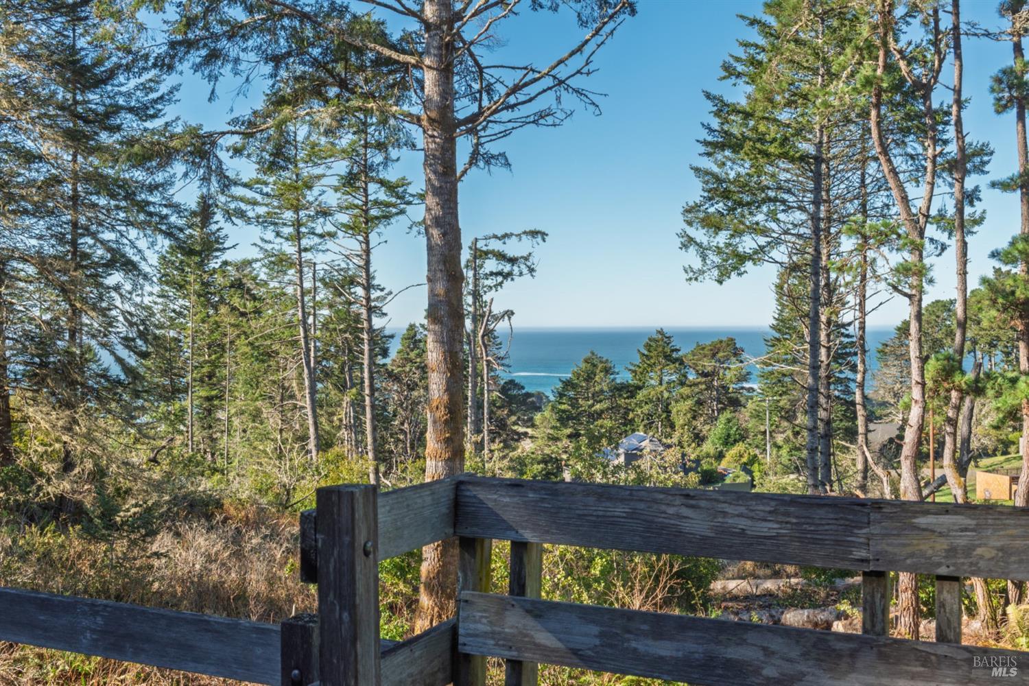 Detail Gallery Image 14 of 46 For 35402 Fly Cloud Rd, The Sea Ranch,  CA 95497 - 2 Beds | 2 Baths