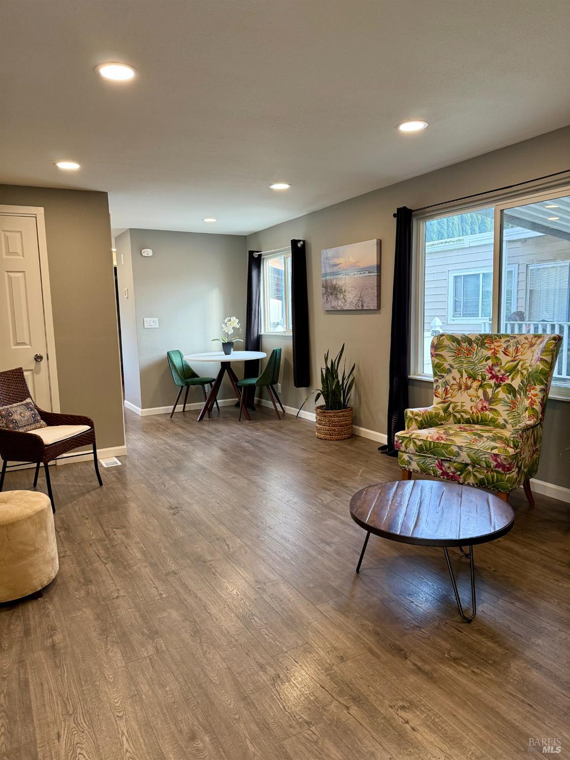 Detail Gallery Image 5 of 38 For 133 Calle Chapultepec Unkn, Vacaville,  CA 95687 - 2 Beds | 2 Baths