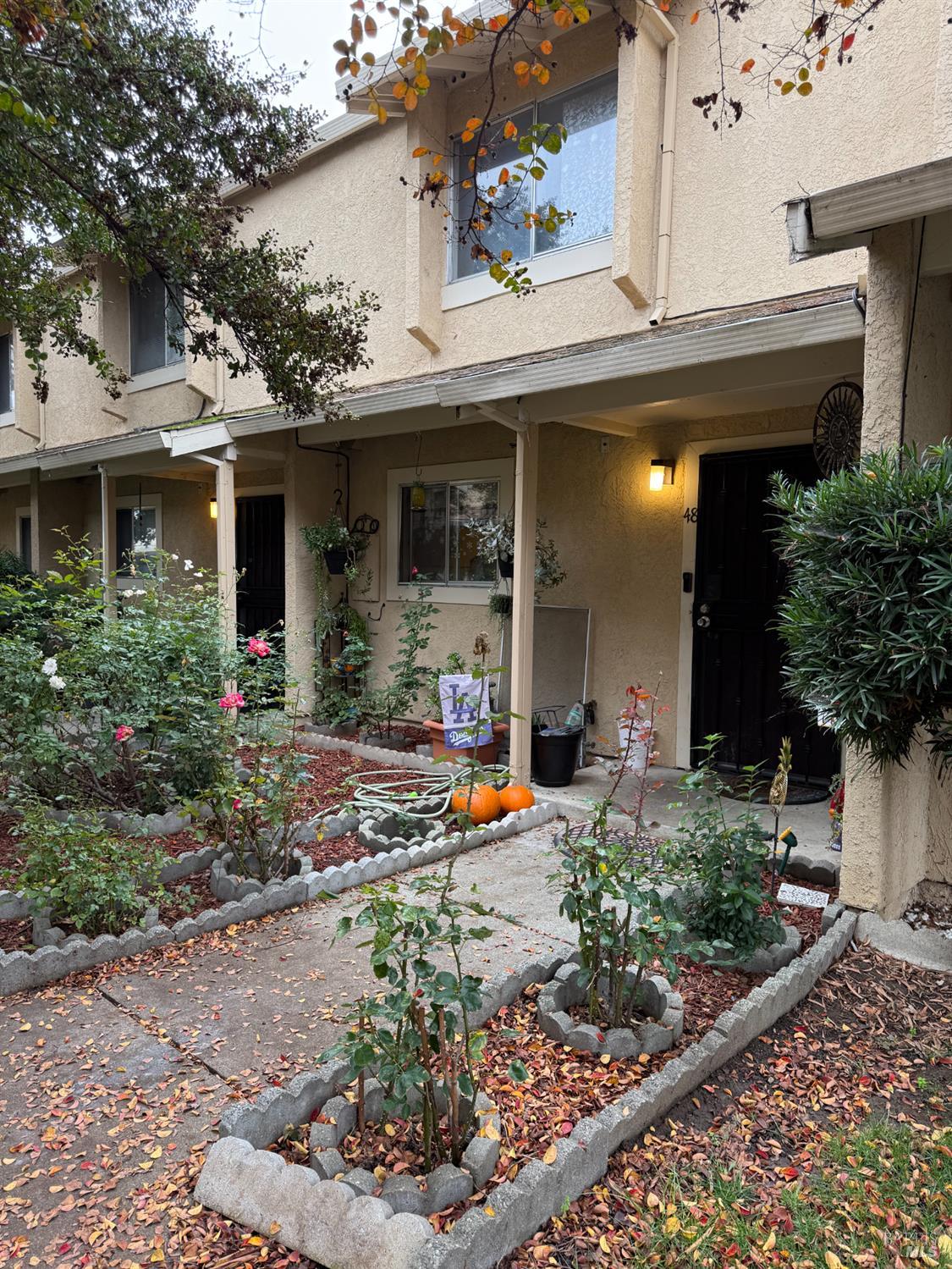 Detail Gallery Image 19 of 19 For 1941 Grande Cir #48,  Fairfield,  CA 94533 - 2 Beds | 1/1 Baths