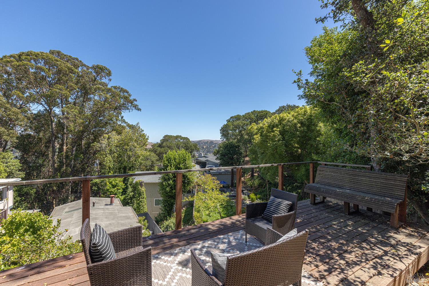 Detail Gallery Image 16 of 19 For 157 Homestead Blvd, Mill Valley,  CA 94941 - 2 Beds | 1 Baths