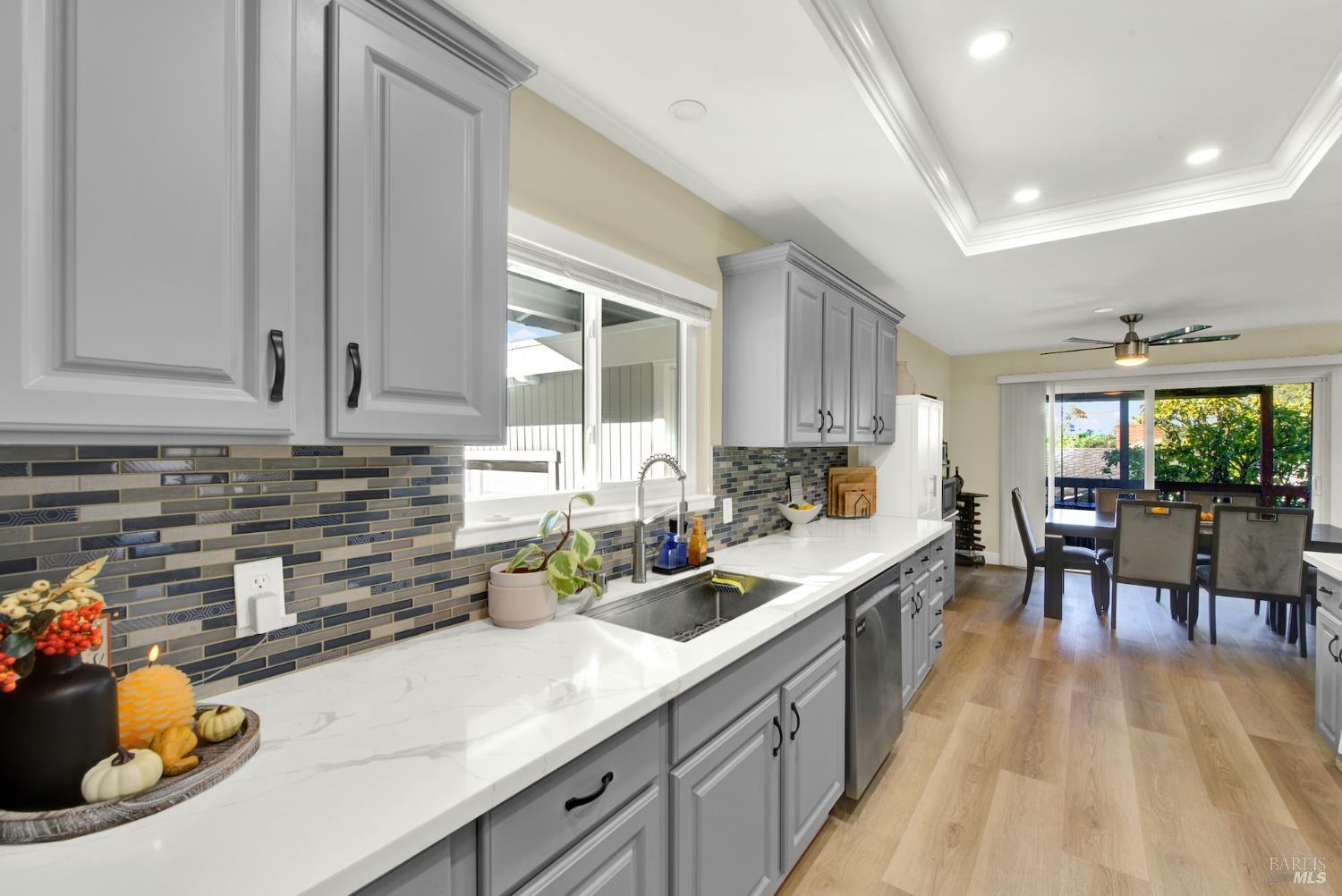 Detail Gallery Image 13 of 56 For 4118 Georgia St, Vallejo,  CA 94591 - 3 Beds | 2 Baths