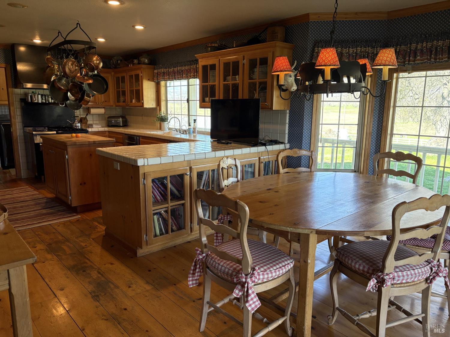 Detail Gallery Image 9 of 20 For 2617 S Old Highway Rd, Catheys Valley,  CA 95306 - 3 Beds | 2/1 Baths