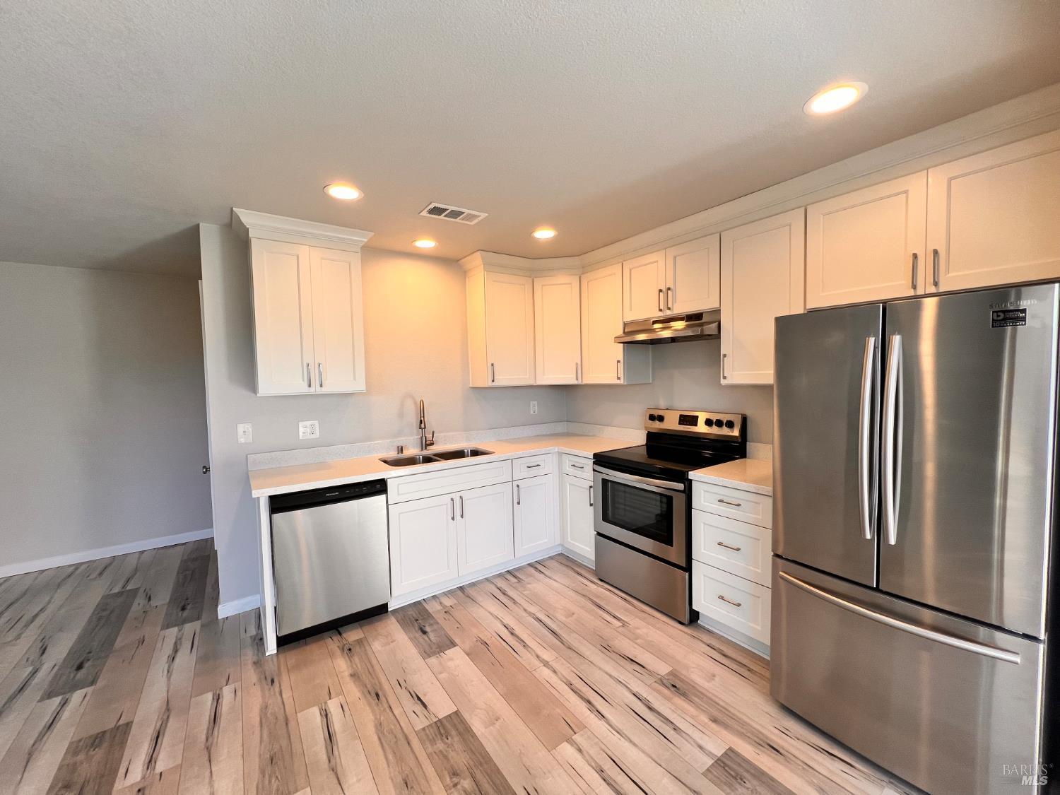 Detail Gallery Image 11 of 35 For 445 Drouin Dr, Rio Vista,  CA 94571 - 4 Beds | 2 Baths