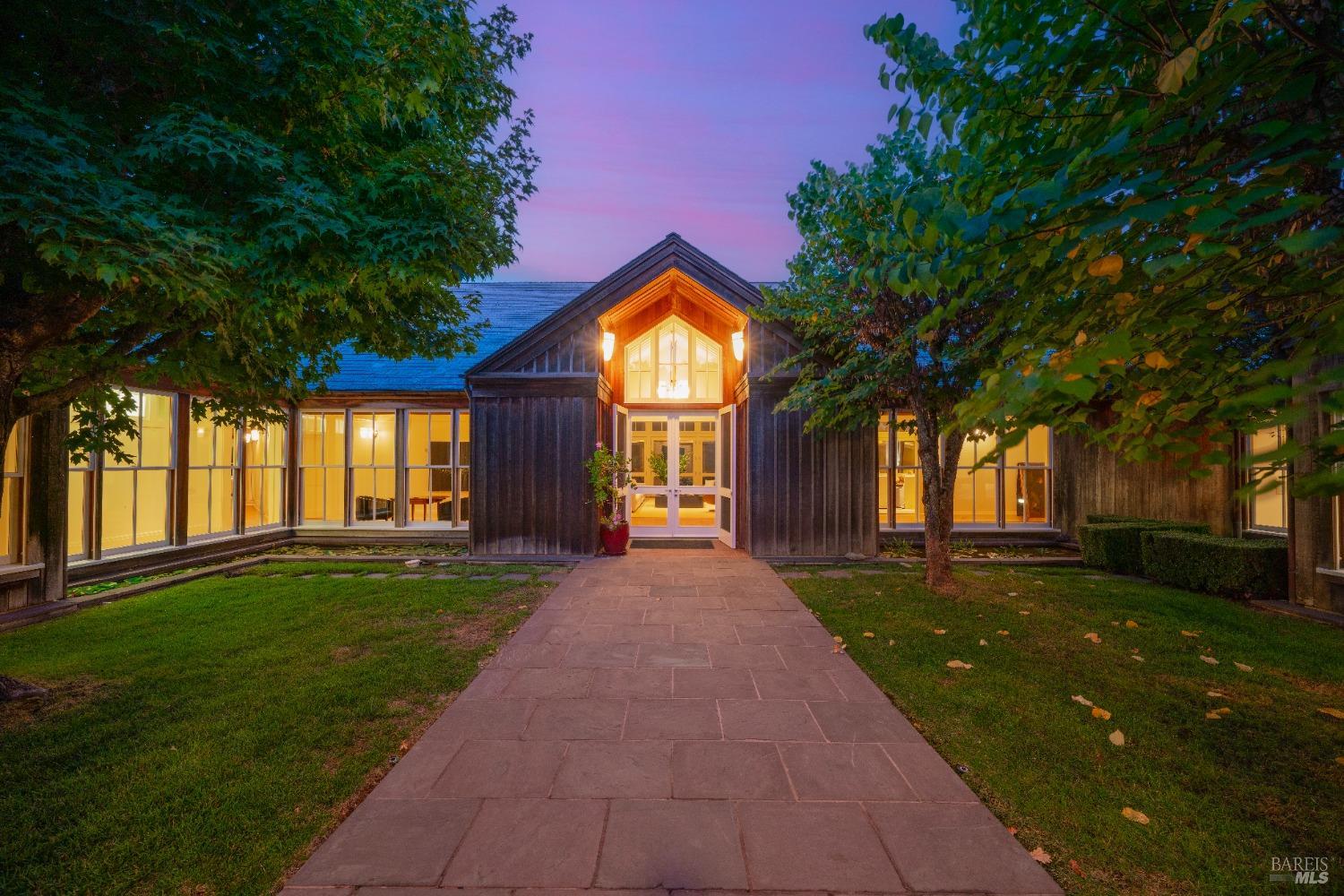 Detail Gallery Image 59 of 62 For 775 White Oak Dr, Santa Rosa,  CA 95409 - 5 Beds | 5/3 Baths