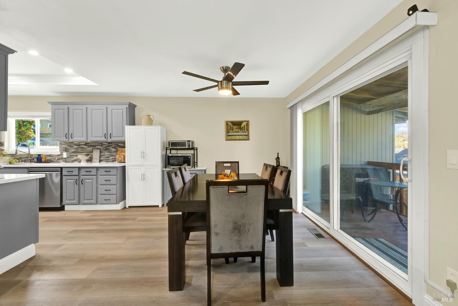 Detail Gallery Image 21 of 56 For 4118 Georgia St, Vallejo,  CA 94591 - 3 Beds | 2 Baths