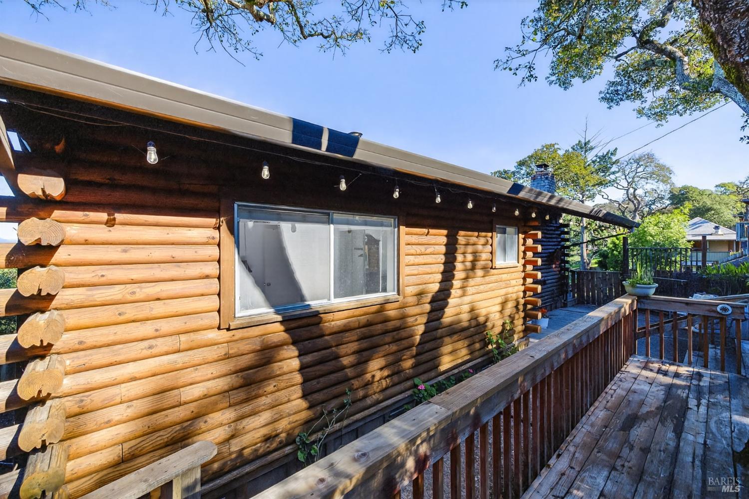 Detail Gallery Image 5 of 56 For 30 Manzanita Ave, Novato,  CA 94945 - 3 Beds | 2 Baths