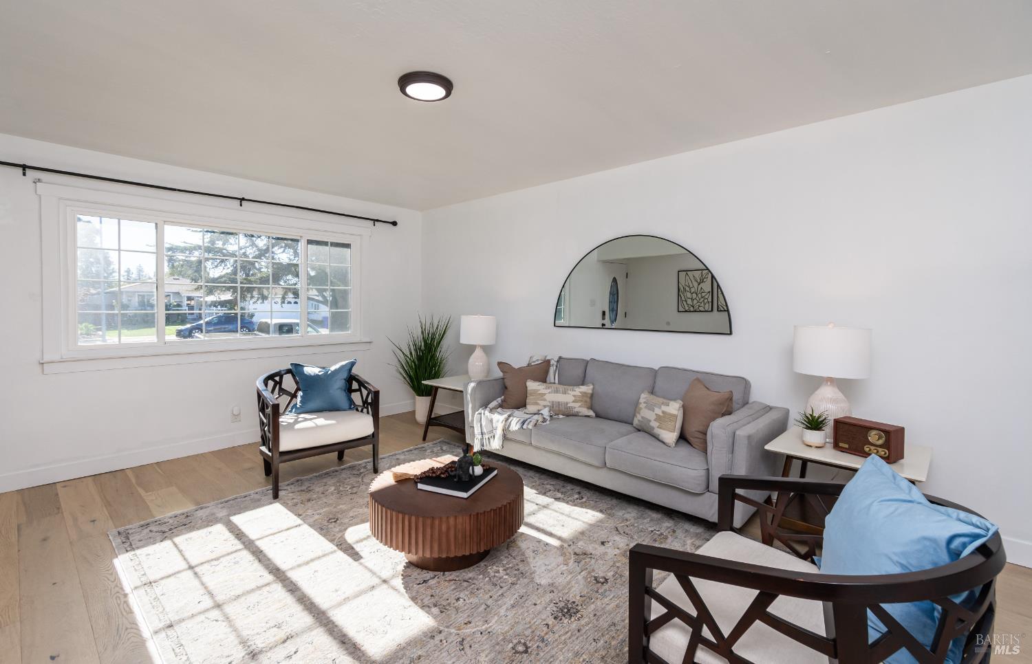 Detail Gallery Image 8 of 48 For 1842 Trower Ave, Napa,  CA 94558 - 3 Beds | 2 Baths