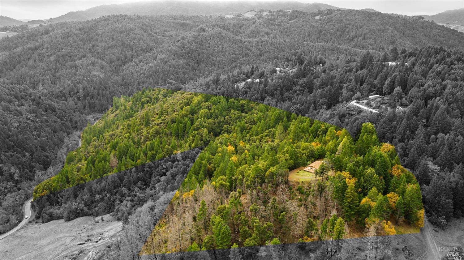 Detail Gallery Image 27 of 30 For 1500 Deer Trail Dr, Laytonville,  CA 95454 - 2 Beds | 2 Baths