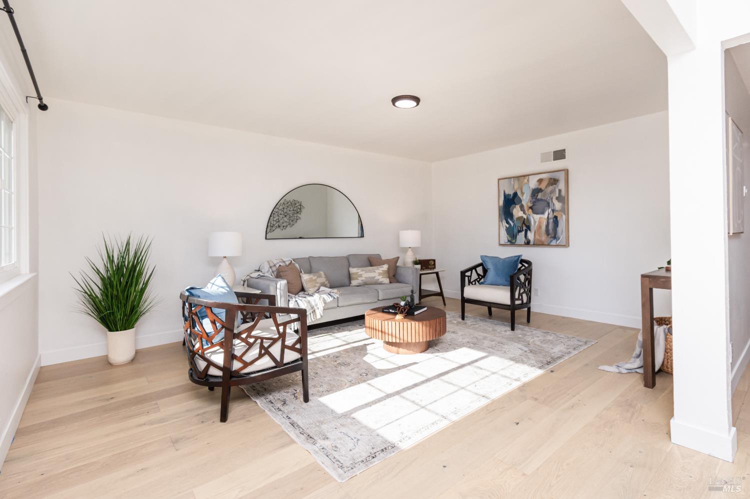 Detail Gallery Image 6 of 48 For 1842 Trower Ave, Napa,  CA 94558 - 3 Beds | 2 Baths