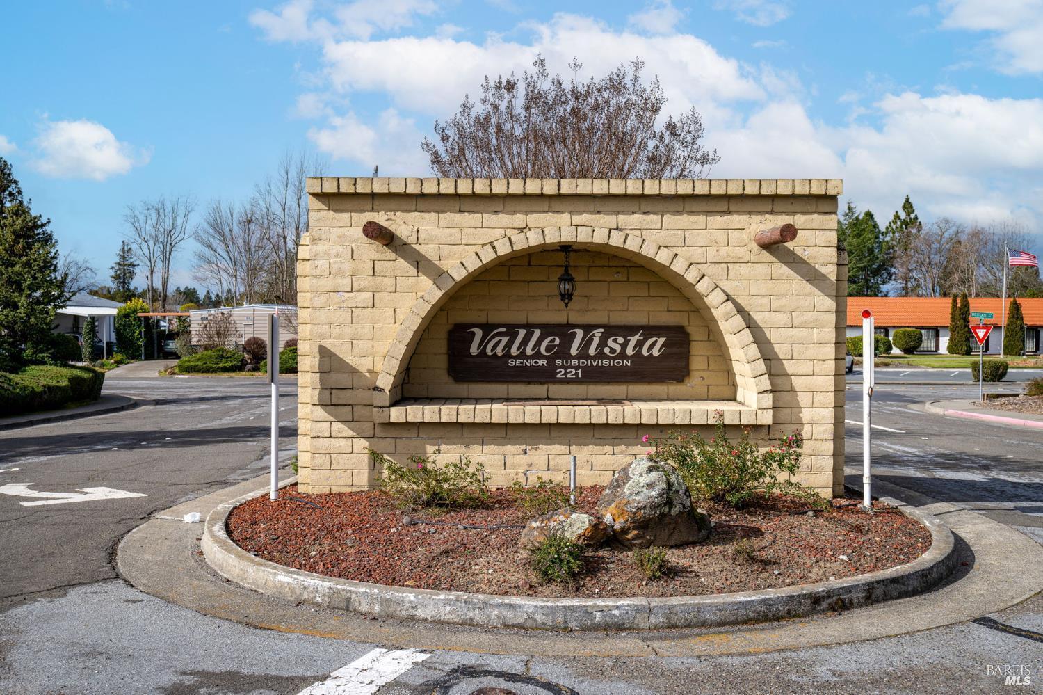 Detail Gallery Image 6 of 17 For 175 Westgate Cir, Santa Rosa,  CA 95401 - 2 Beds | 2 Baths