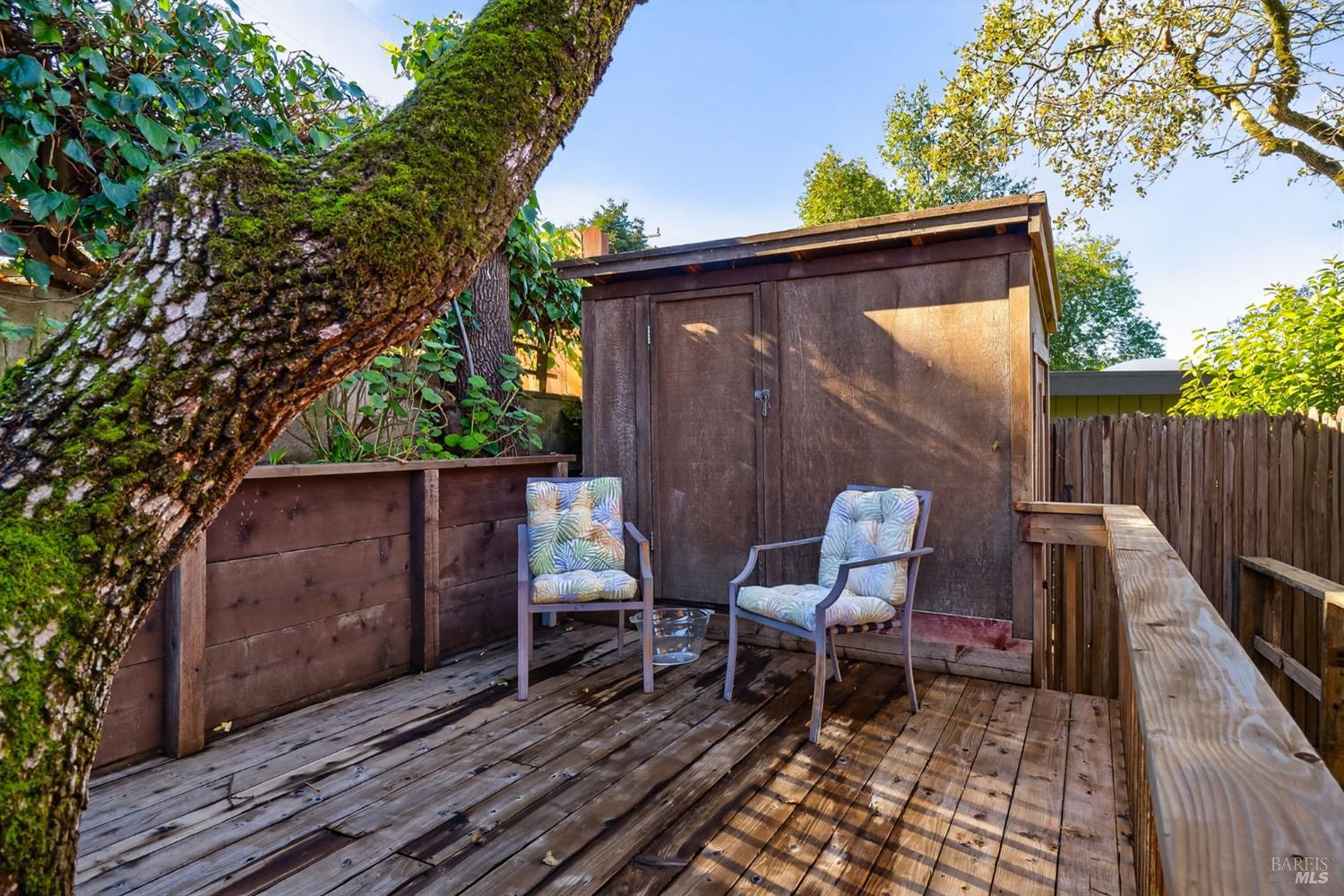 Detail Gallery Image 6 of 56 For 30 Manzanita Ave, Novato,  CA 94945 - 3 Beds | 2 Baths