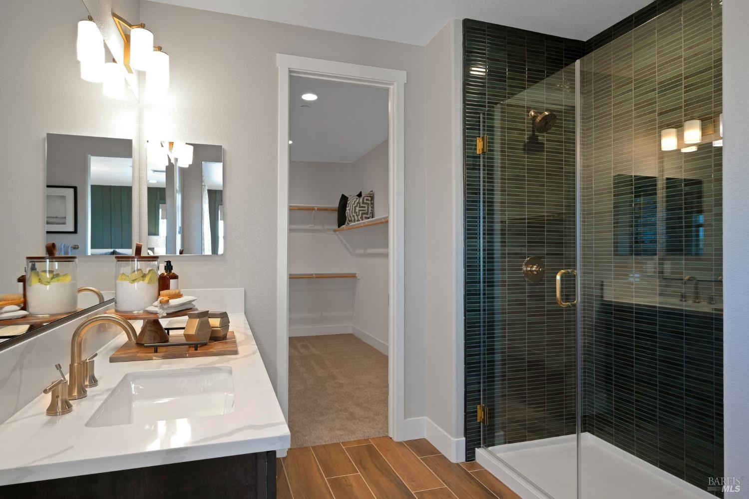 Detail Gallery Image 26 of 39 For 521 Eagle Cir, Oakley,  CA 94561 - 4 Beds | 3 Baths