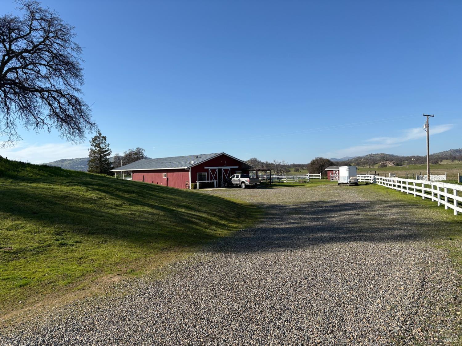 Detail Gallery Image 4 of 20 For 2617 S Old Highway Rd, Catheys Valley,  CA 95306 - 3 Beds | 2/1 Baths