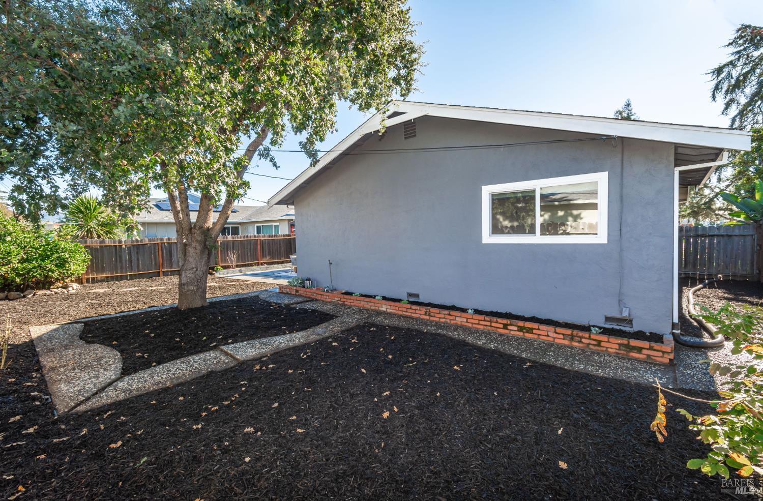 Detail Gallery Image 45 of 48 For 1842 Trower Ave, Napa,  CA 94558 - 3 Beds | 2 Baths