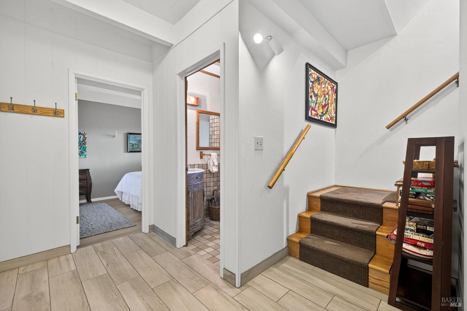 Detail Gallery Image 30 of 56 For 30 Manzanita Ave, Novato,  CA 94945 - 3 Beds | 2 Baths