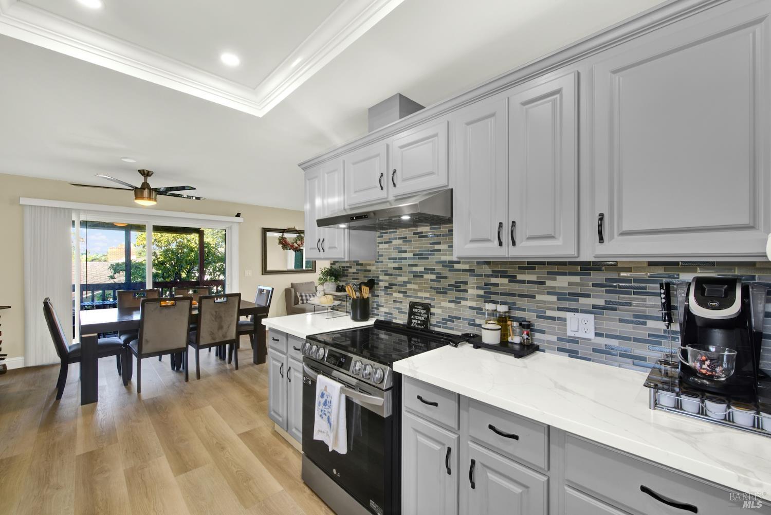 Detail Gallery Image 14 of 56 For 4118 Georgia St, Vallejo,  CA 94591 - 3 Beds | 2 Baths