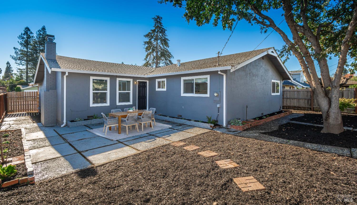 Detail Gallery Image 41 of 48 For 1842 Trower Ave, Napa,  CA 94558 - 3 Beds | 2 Baths