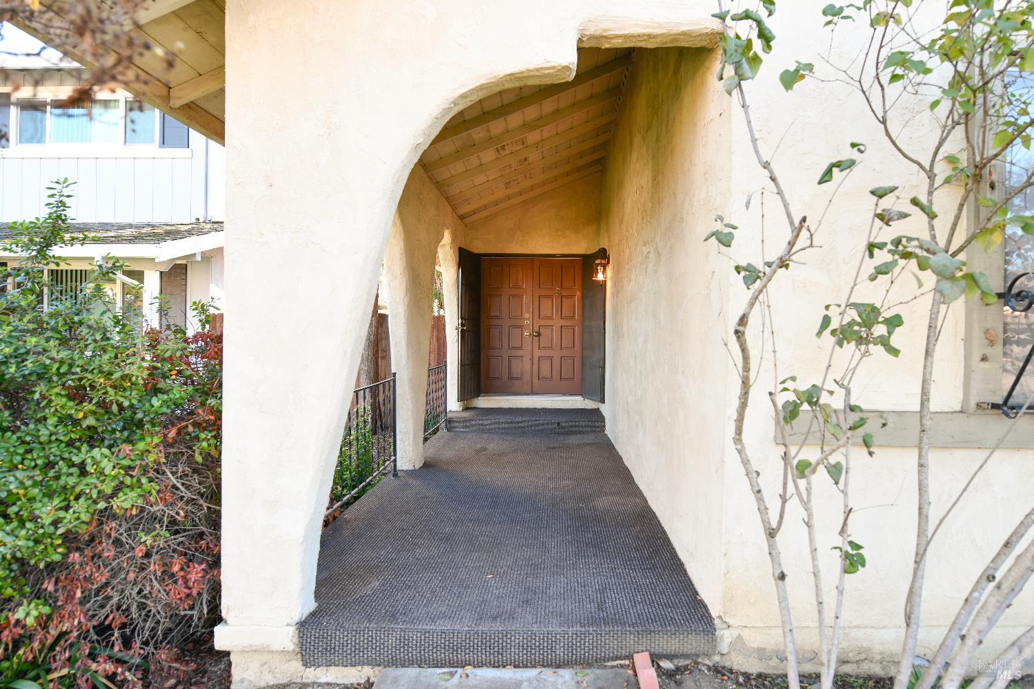 Detail Gallery Image 3 of 33 For 1803 Monarch Dr, Napa,  CA 94558 - 4 Beds | 2 Baths