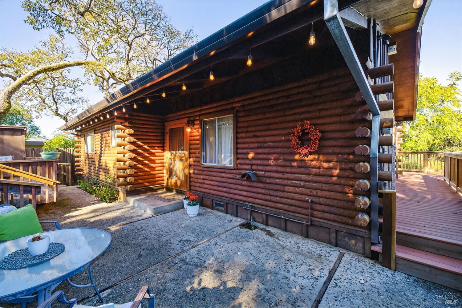 Detail Gallery Image 8 of 56 For 30 Manzanita Ave, Novato,  CA 94945 - 3 Beds | 2 Baths