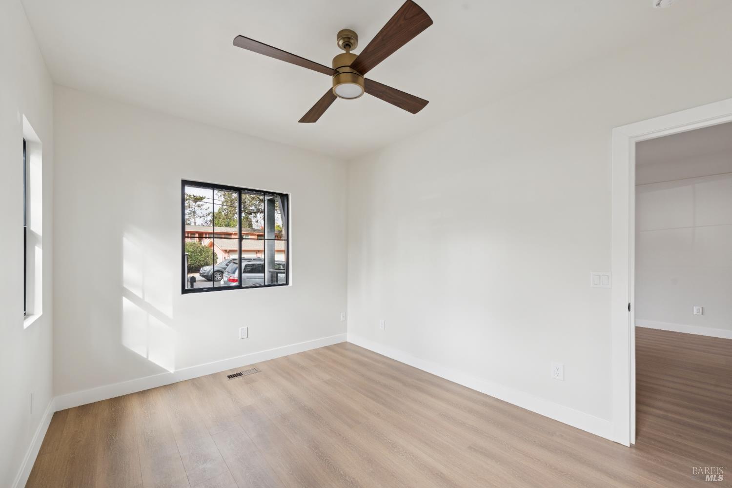 Detail Gallery Image 20 of 22 For 735 Hunt Ave, Saint Helena,  CA 94574 - 3 Beds | 2 Baths