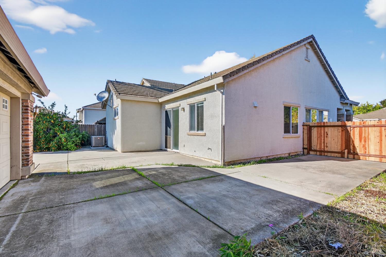 Detail Gallery Image 28 of 31 For 1771 Beale Cir, Suisun City,  CA 94585 - 3 Beds | 2 Baths