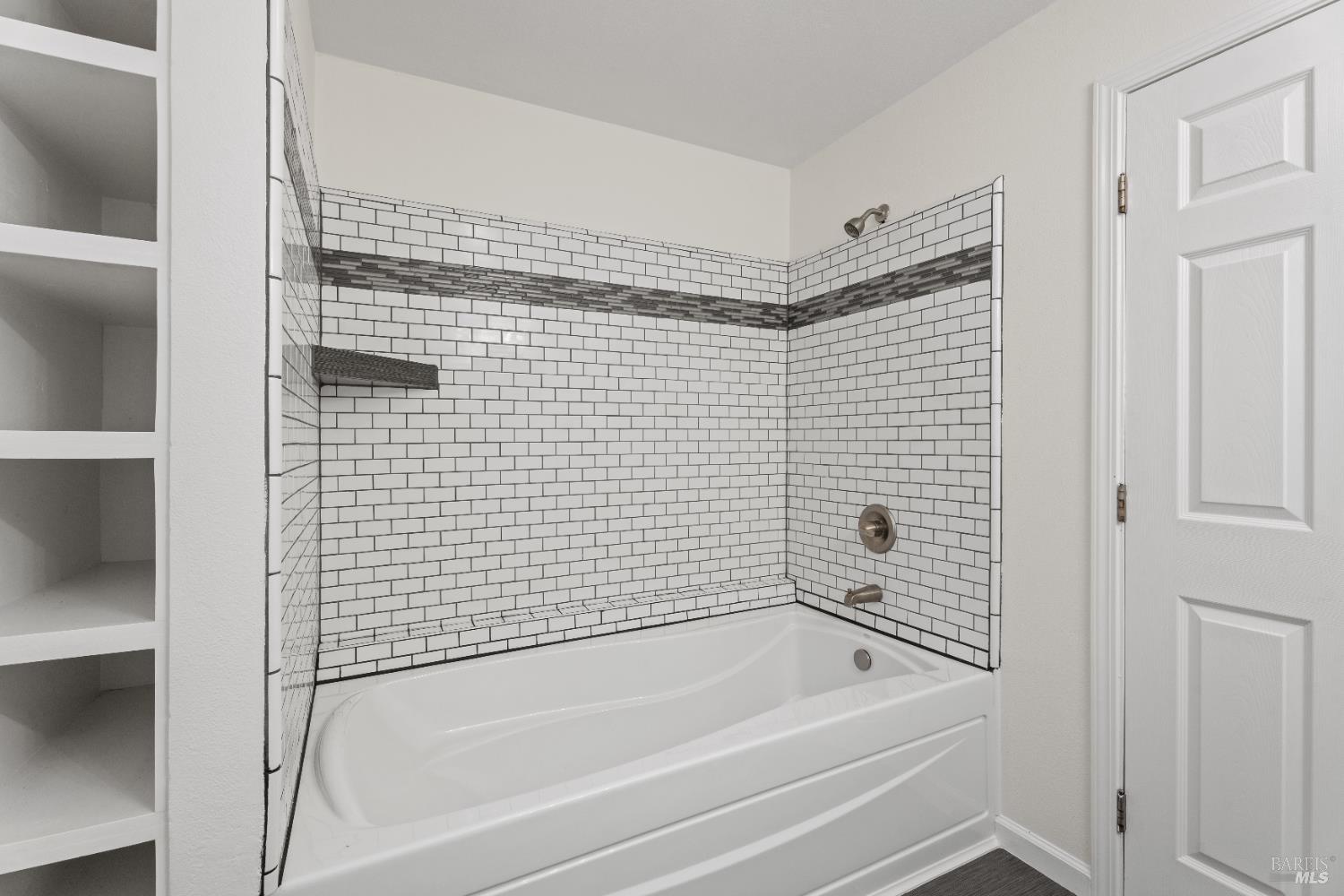 Detail Gallery Image 19 of 28 For 6 Lorraine St, Ukiah,  CA 95482 - 2 Beds | 1 Baths