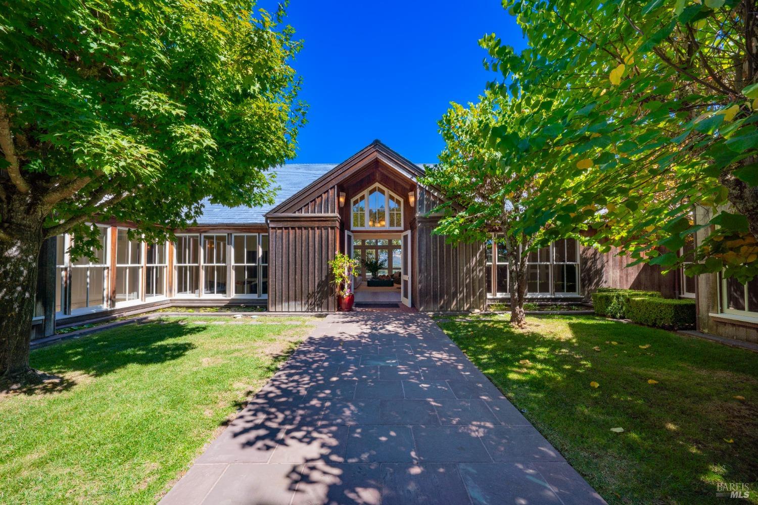 Detail Gallery Image 58 of 62 For 775 White Oak Dr, Santa Rosa,  CA 95409 - 5 Beds | 5/3 Baths