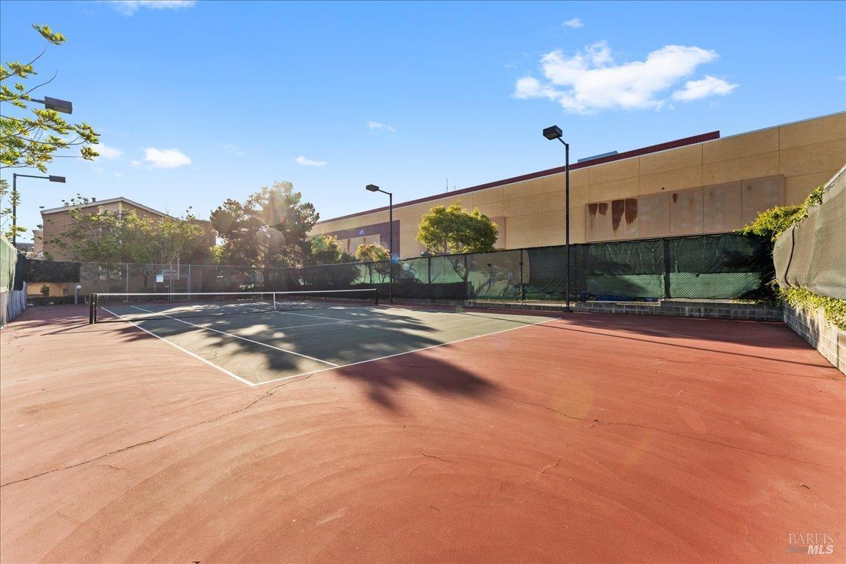 Detail Gallery Image 34 of 36 For 2121 Vale Rd #31,  San Pablo,  CA 94806 - 3 Beds | 3 Baths