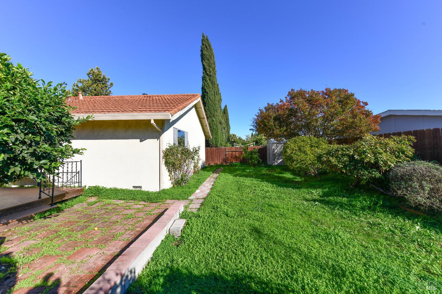 Detail Gallery Image 27 of 33 For 1803 Monarch Dr, Napa,  CA 94558 - 4 Beds | 2 Baths