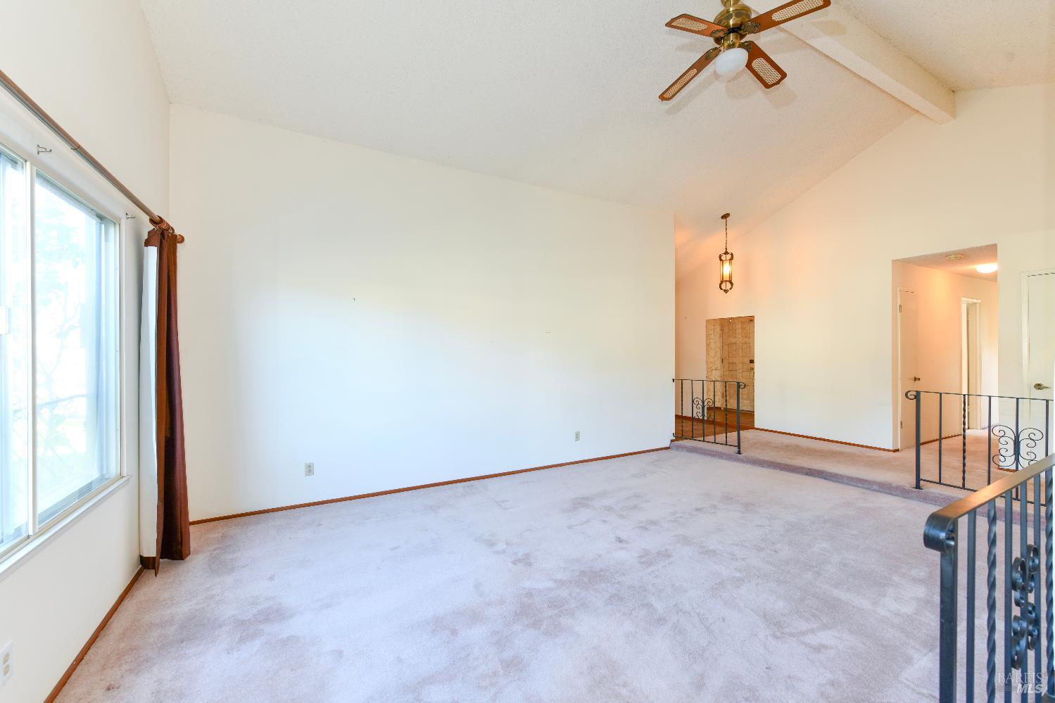 Detail Gallery Image 5 of 33 For 1803 Monarch Dr, Napa,  CA 94558 - 4 Beds | 2 Baths