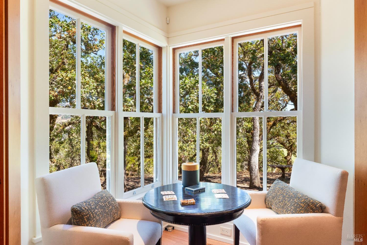 Detail Gallery Image 28 of 62 For 775 White Oak Dr, Santa Rosa,  CA 95409 - 5 Beds | 5/3 Baths